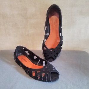 ARIZONA BLACK VELVET FLATS SIZE 6 1/2